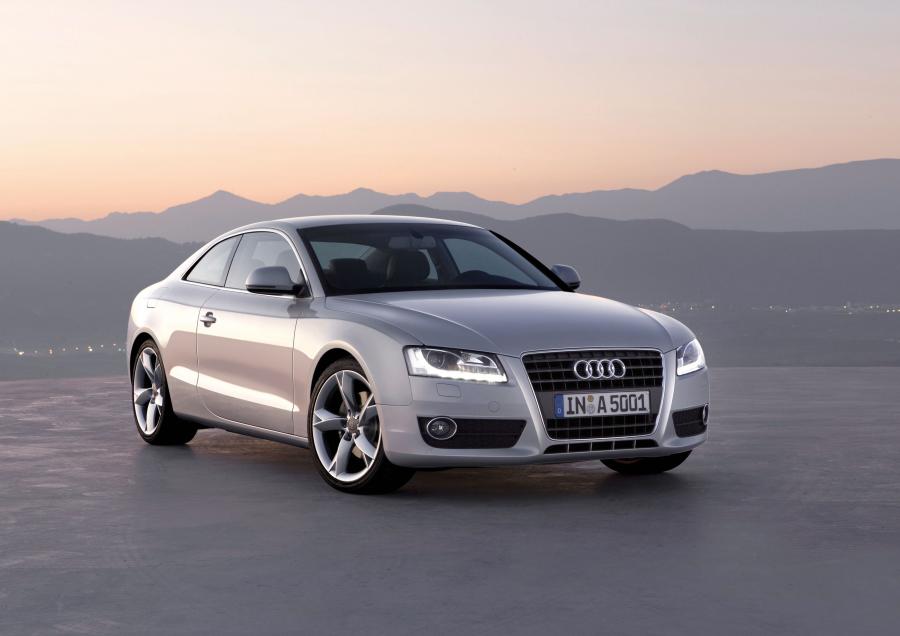 Audi A5 Coupe 3.2 2007 года  (WW) (фото 28 из 36)